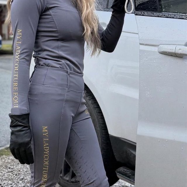 Close-up of the grey My Lady base layer and leggings